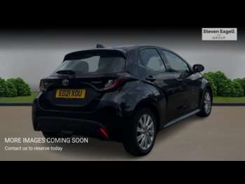 Used Toyota Yaris 2021 for sale - 74895422: Photo