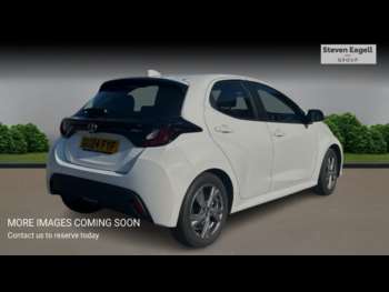 Used Toyota Yaris 2024 for sale - 74935176: Photo
