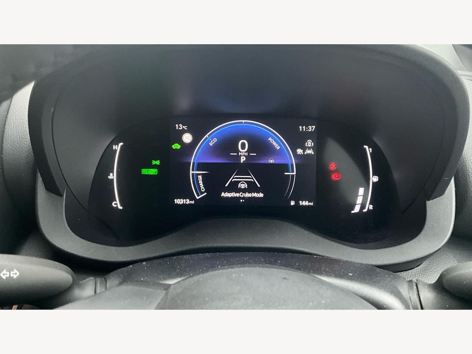 Used Toyota Yaris Cross 2024 for sale - 77646699: Photo 11