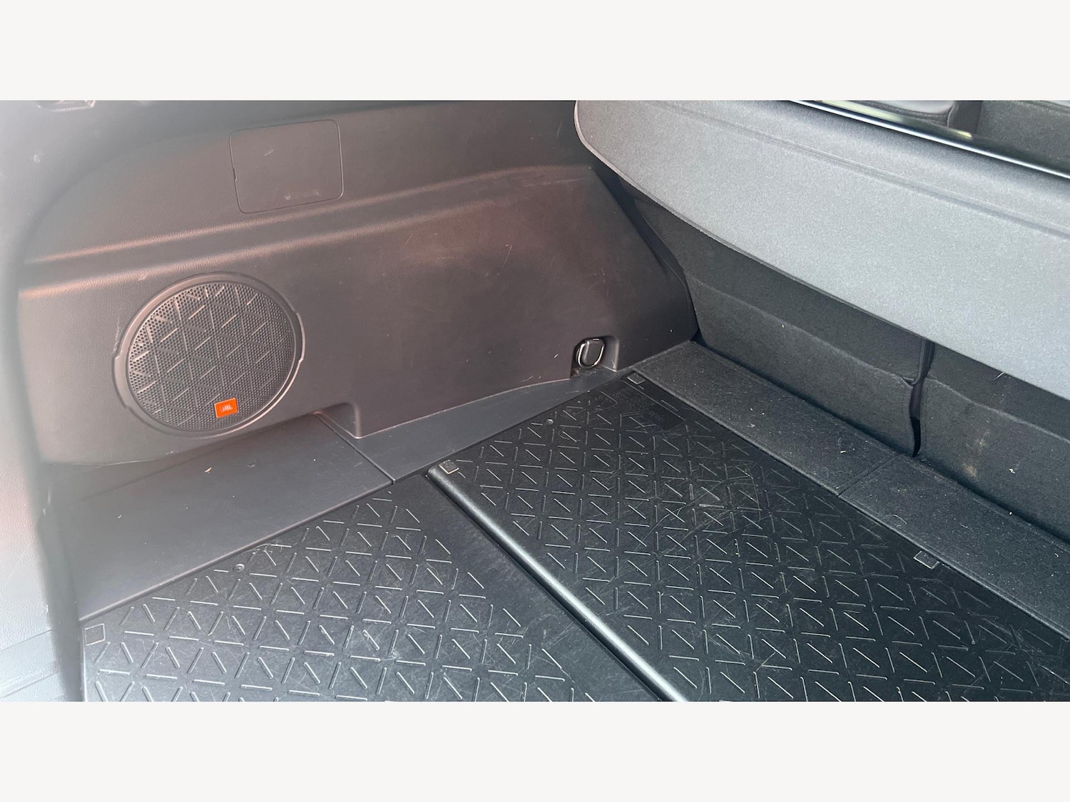 Used Toyota RAV4 2021 for sale - 76780572: Photo 25