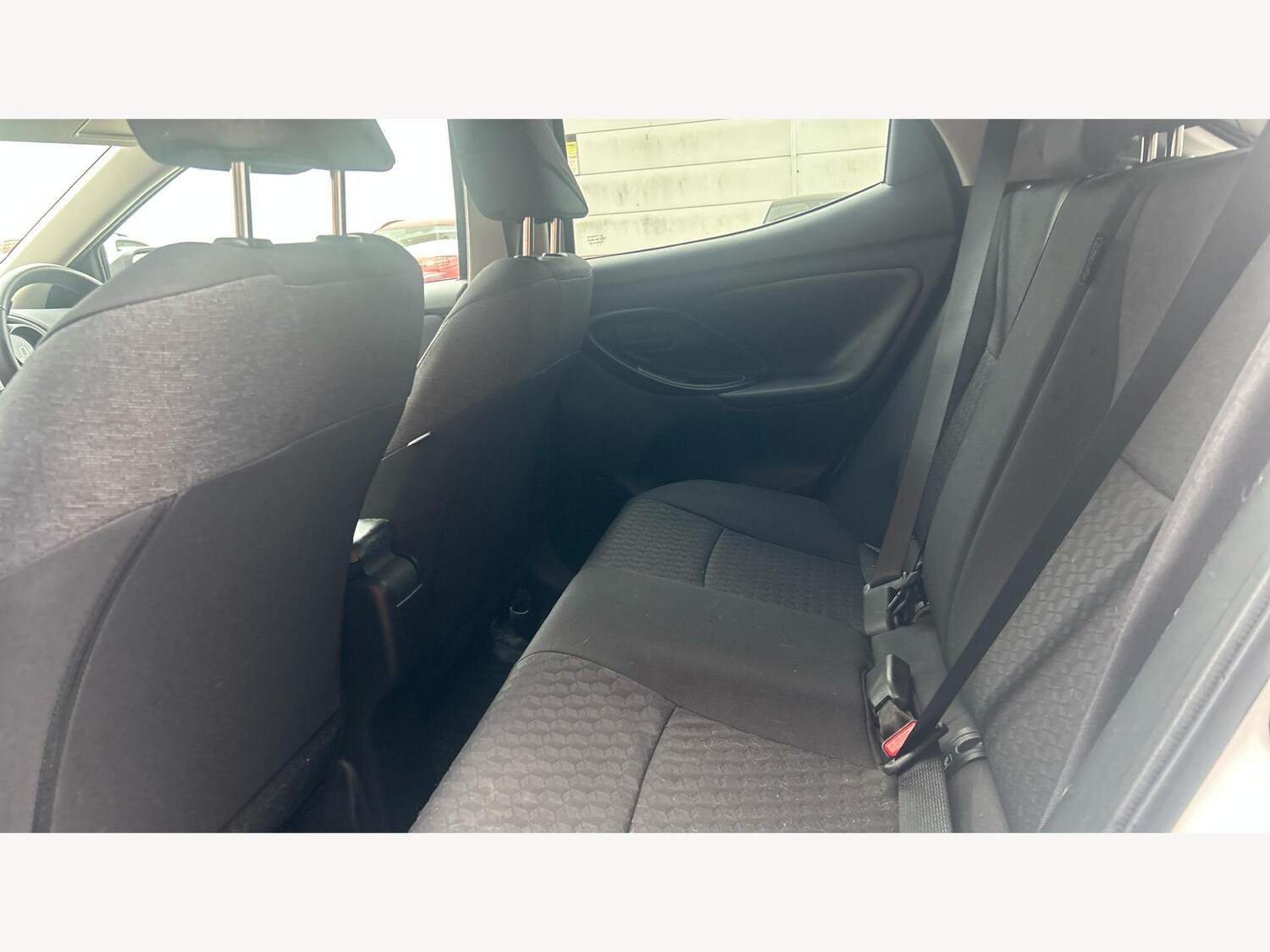 Used Toyota Yaris 2023 for sale - 77574883: Photo 15