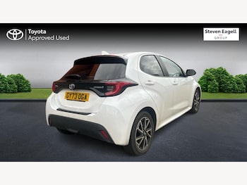 Used Toyota Yaris 2023 for sale - 77574883: Photo