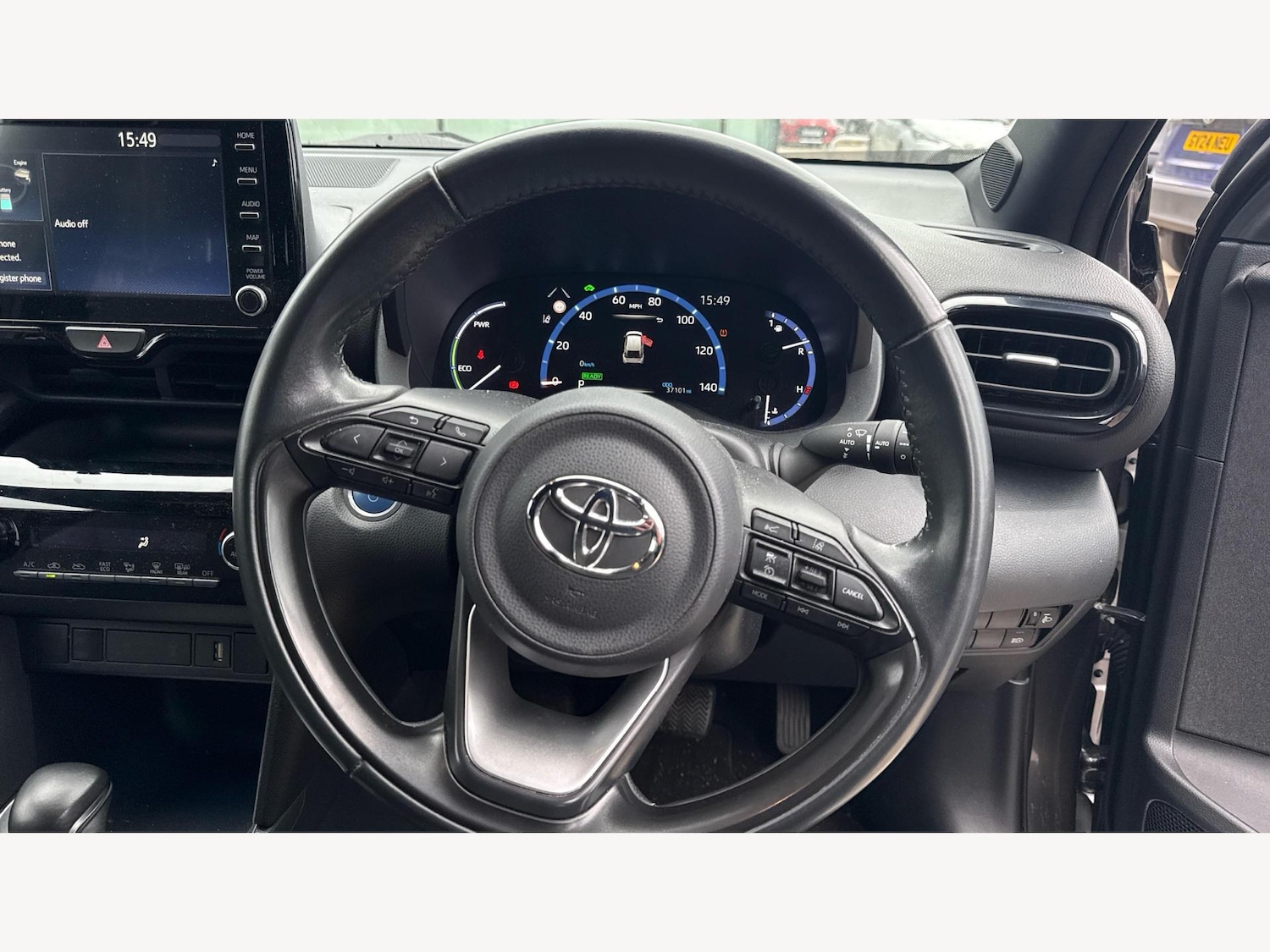 Used Toyota Yaris Cross 2022 for sale - 76472196: Photo 10