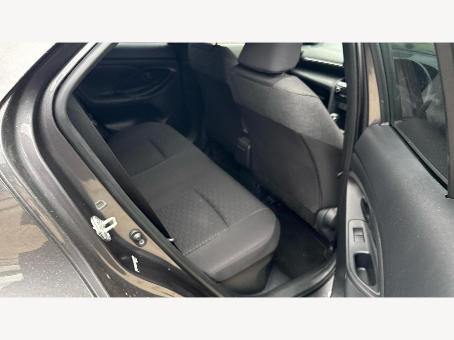 Used Toyota Yaris Cross 2022 for sale - 76472196: Photo 14