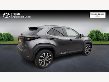 Used Toyota Yaris Cross 2022 for sale - 76472196: Photo