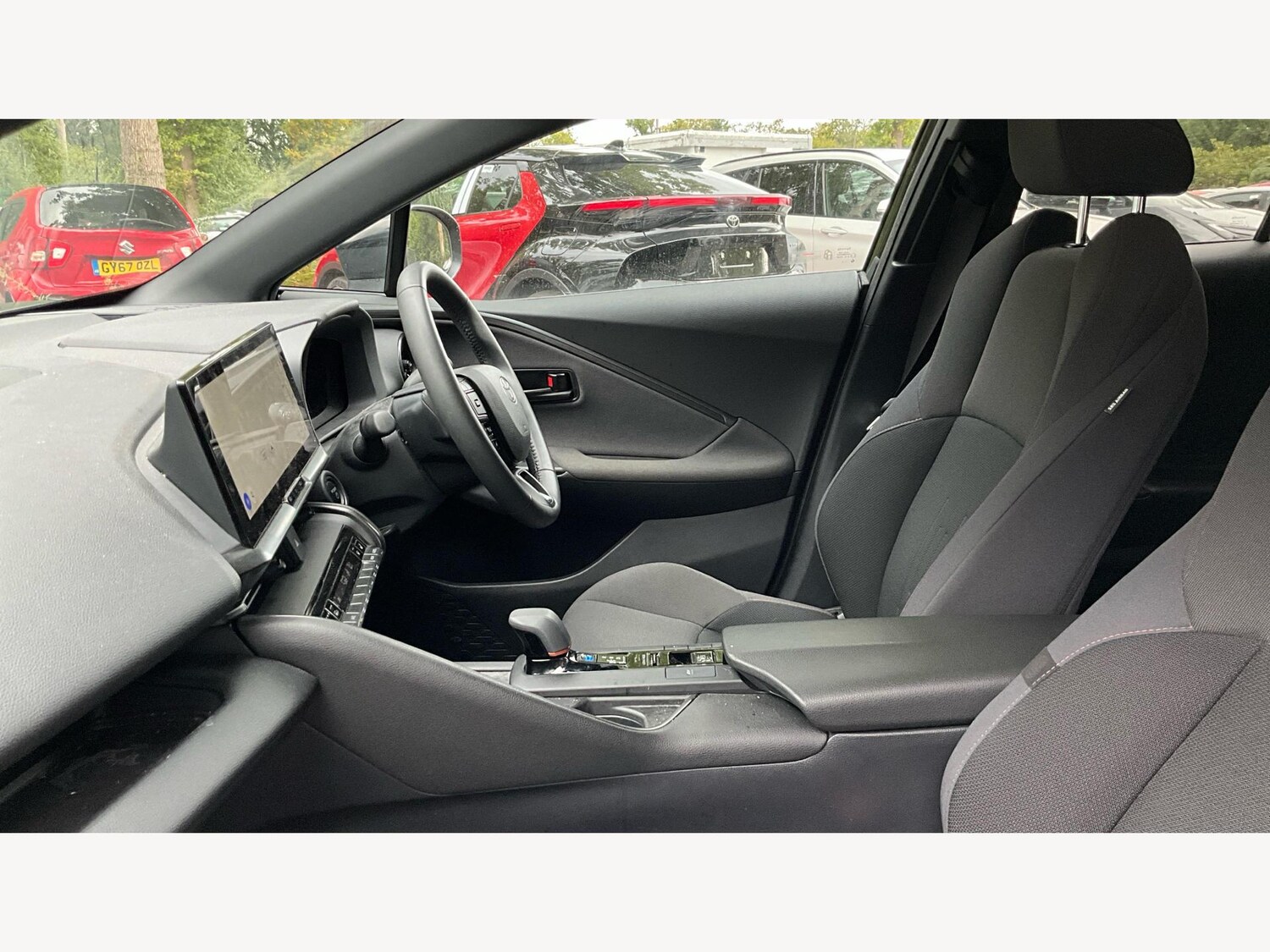 Used Toyota C-HR 2024 for sale - 76071957: Photo 12