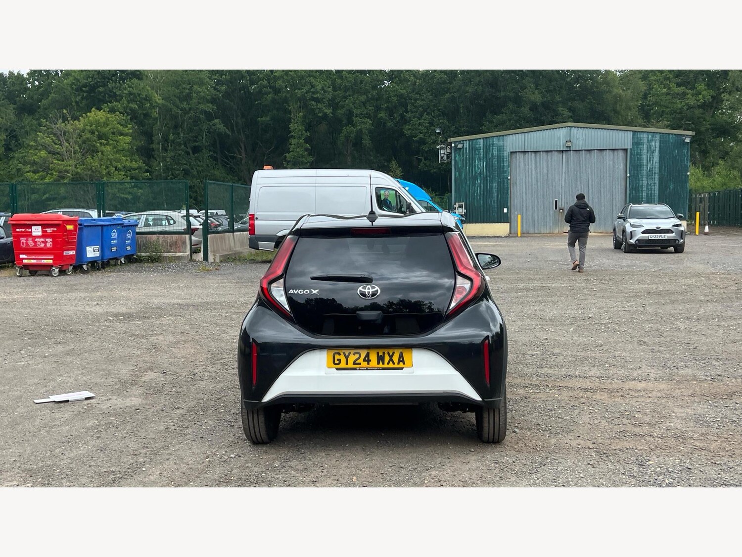 Vehicle 21