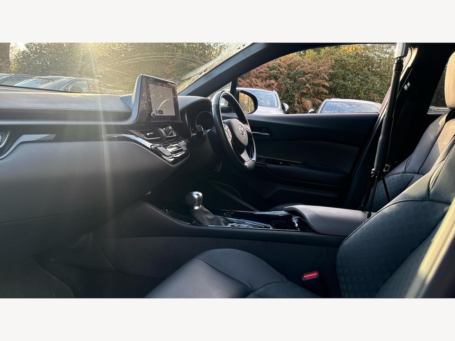 Used Toyota C-HR 2022 for sale - 76644662: Photo 12