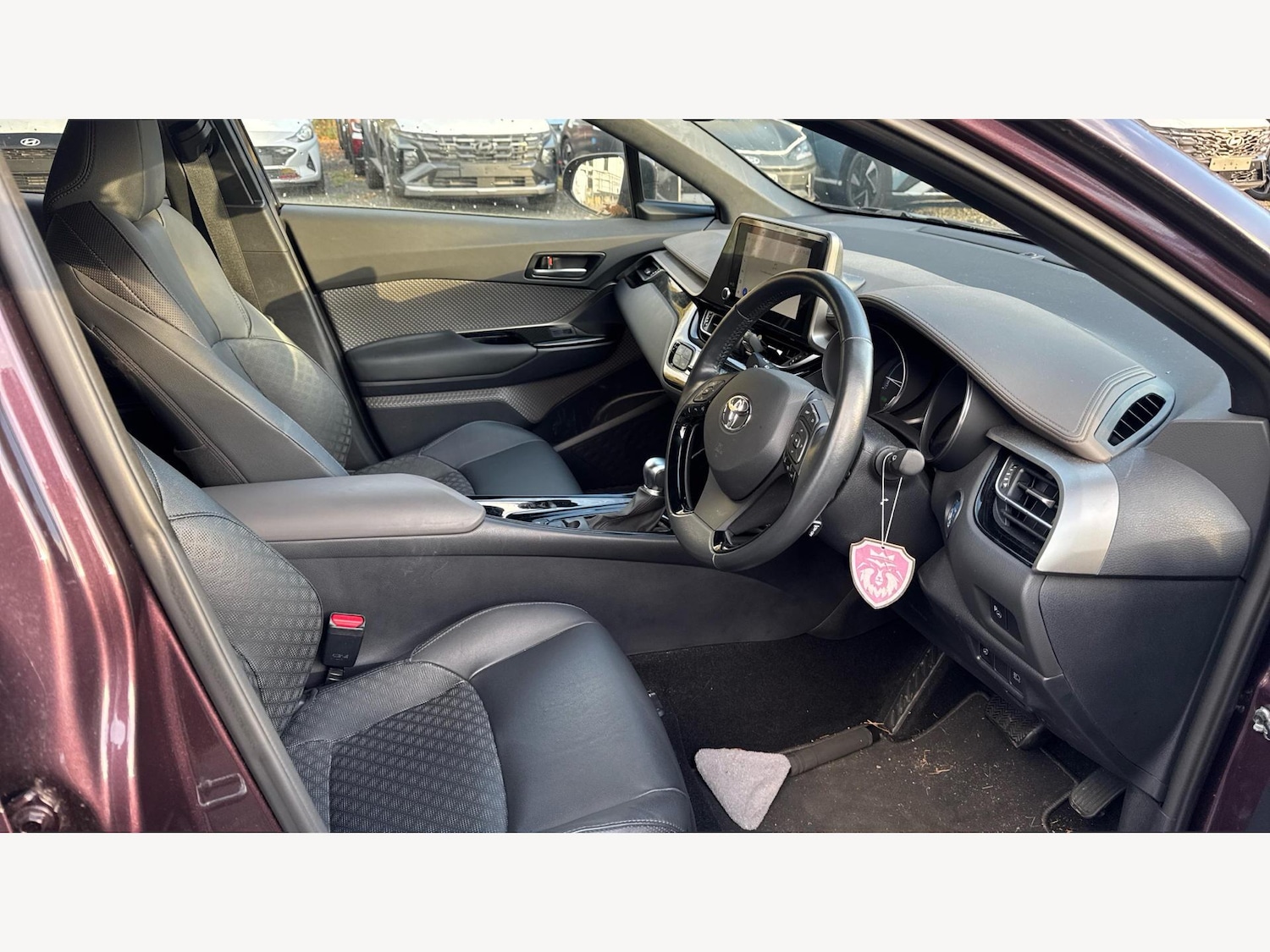 Used Toyota C-HR 2022 for sale - 76644662: Photo 13