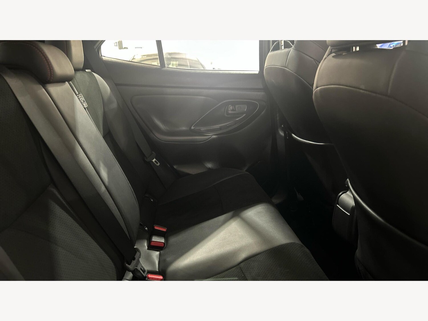 Used Toyota Yaris Cross 2025 for sale - 77425791: Photo 15