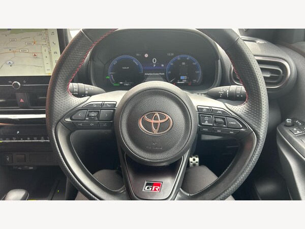 Used Toyota Yaris Cross 2024 for sale - 74935073: Photo 10
