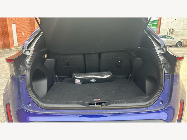 Used Toyota Yaris Cross 2024 for sale - 74935073: Photo 16