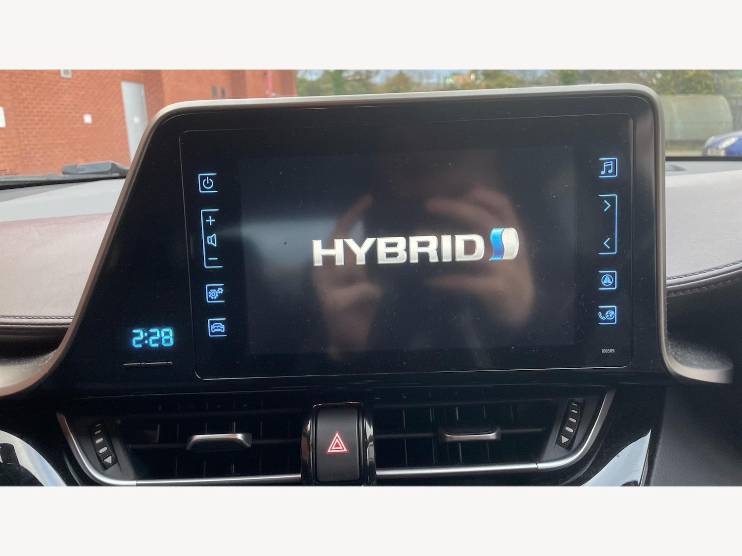 Used Toyota C-HR for sale - 77497067: Photo 9