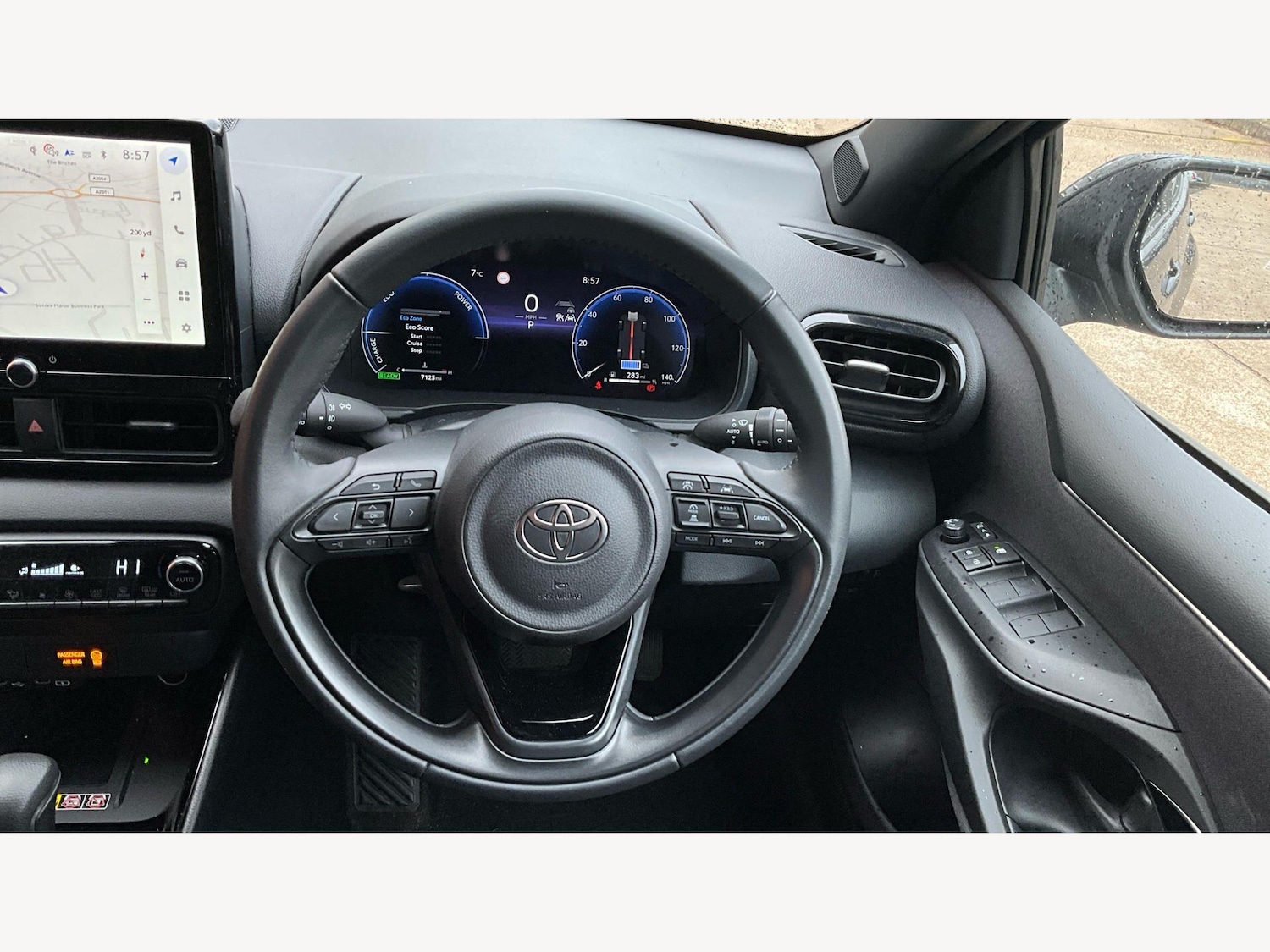 Used Toyota Yaris 2025 for sale - 78033794: Photo 10