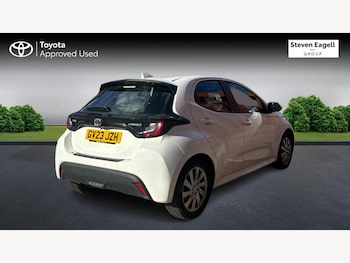 Used Toyota Yaris 2023 for sale - 76431787: Photo