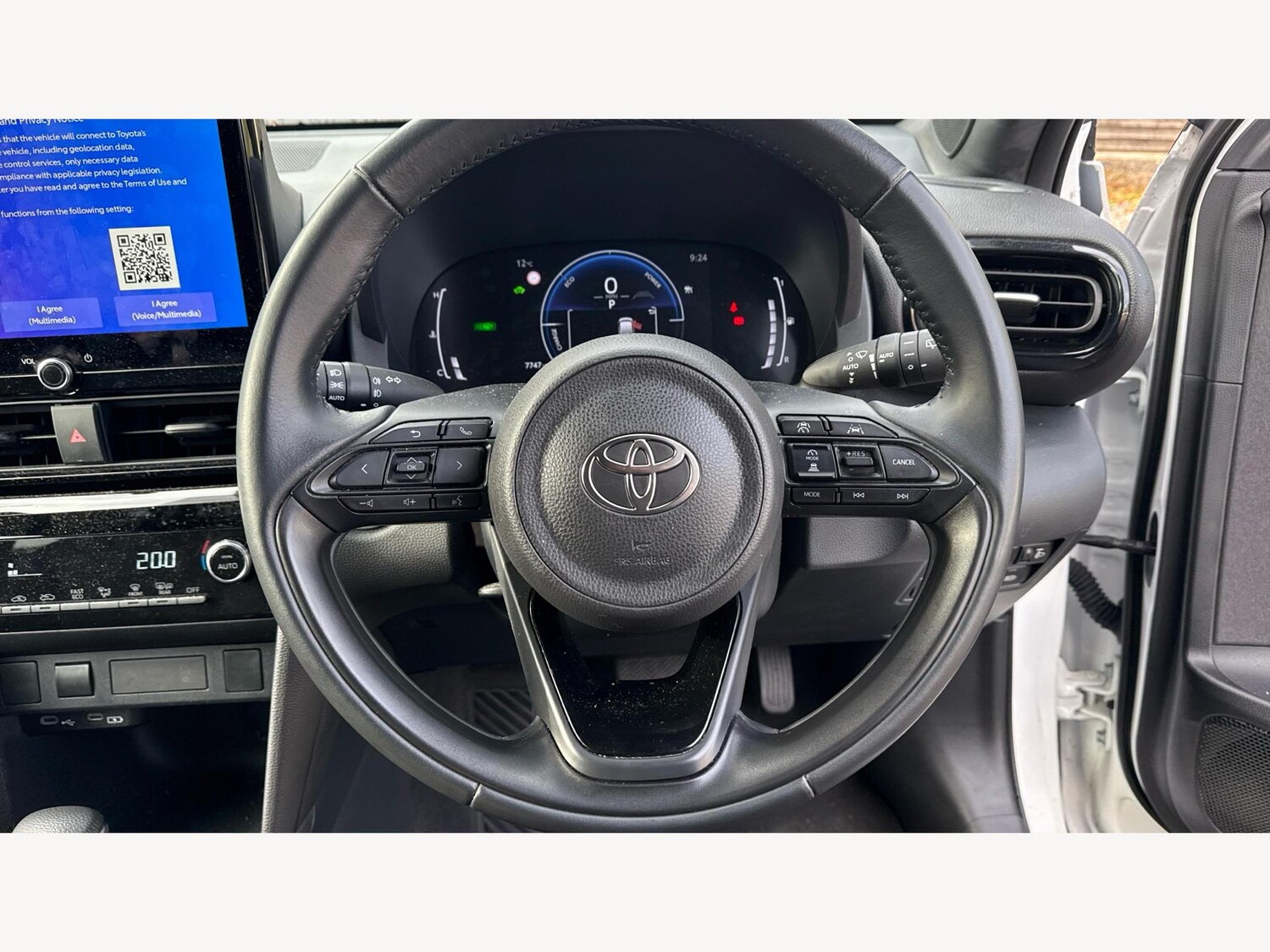 Used Toyota Yaris Cross 2024 for sale - 76188455: Photo 10