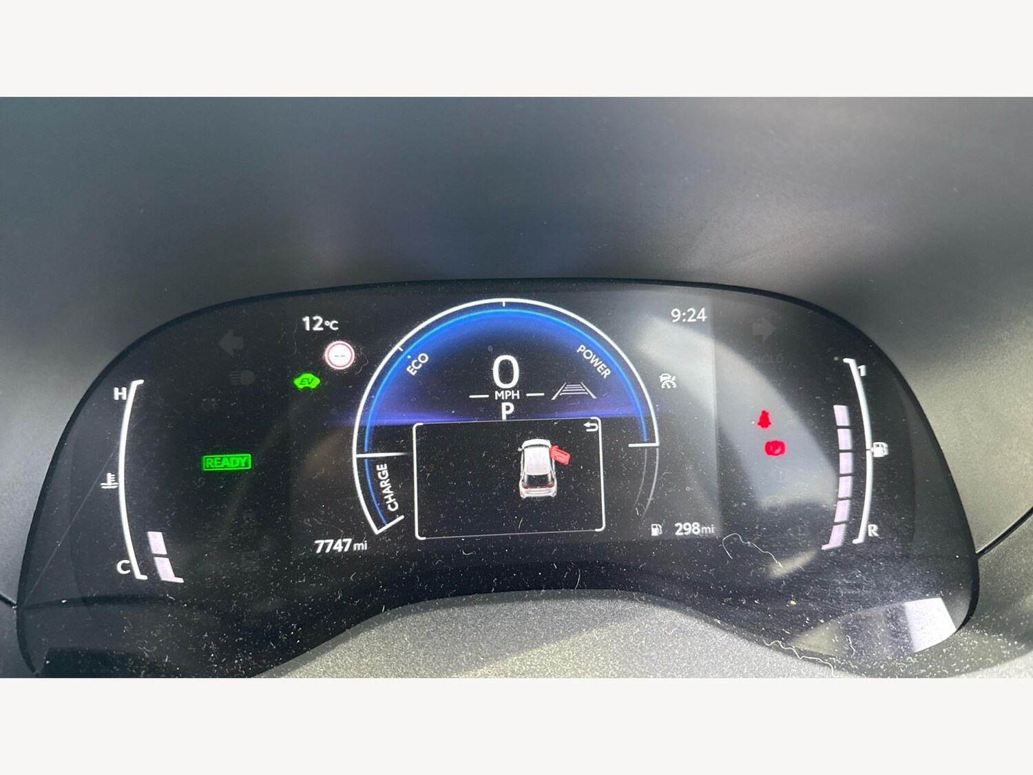 Used Toyota Yaris Cross 2024 for sale - 76188455: Photo 11