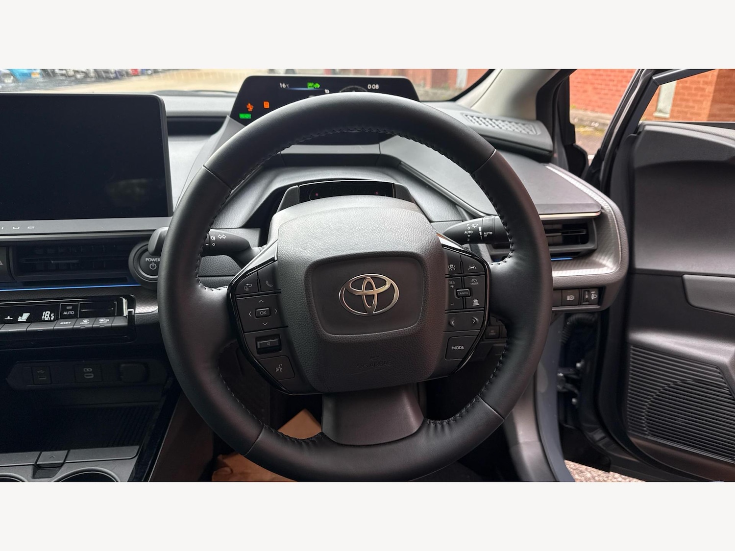 Used Toyota Prius 2025 for sale - 76591987: Photo 8
