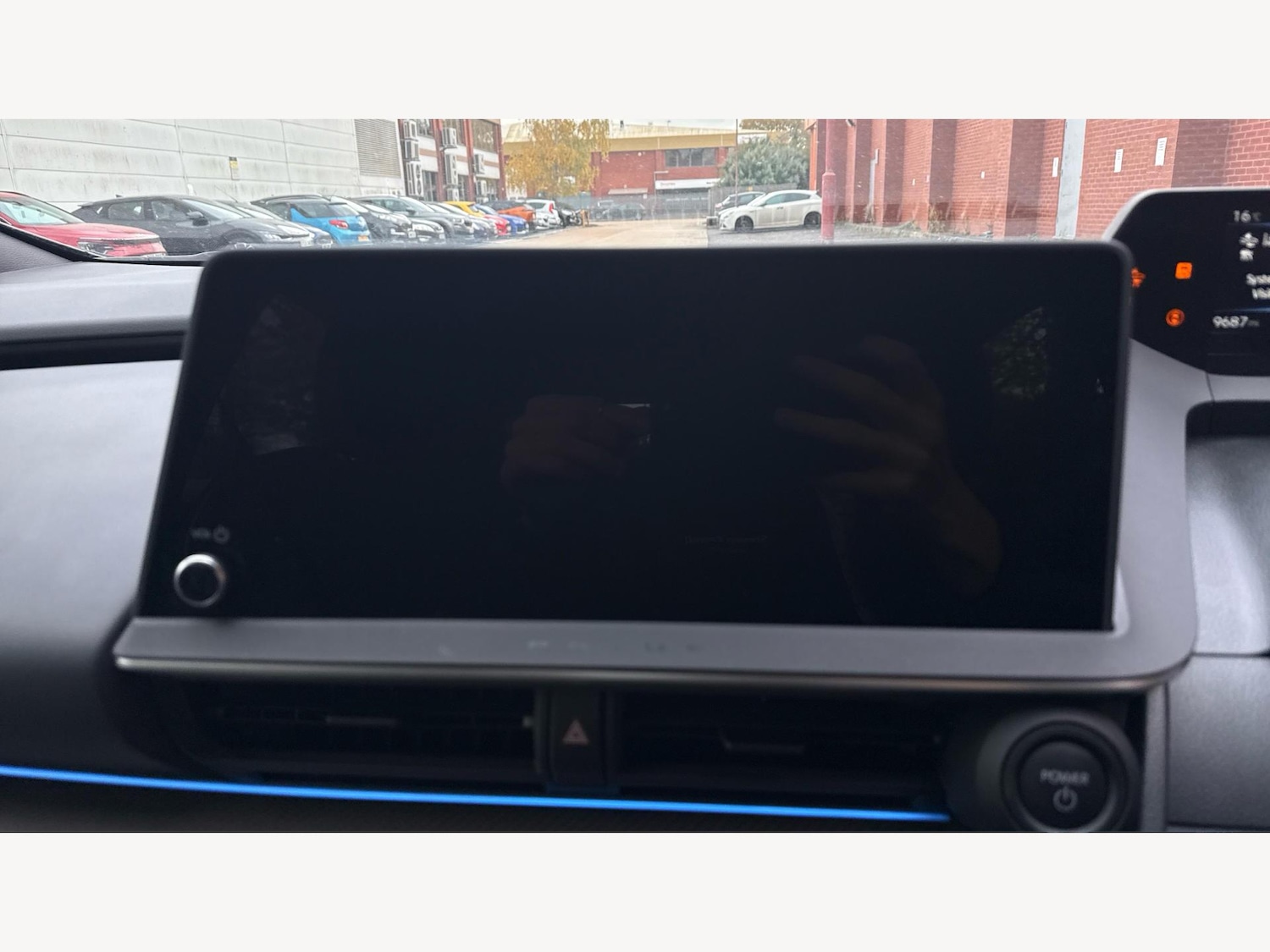 Used Toyota Prius 2025 for sale - 76591987: Photo 9