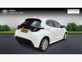 Used Toyota Yaris 2022 for sale - 75600846: Photo