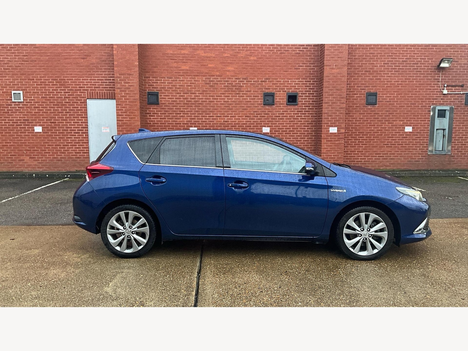Used Toyota Auris 2018 for sale - 77456136: Photo 18