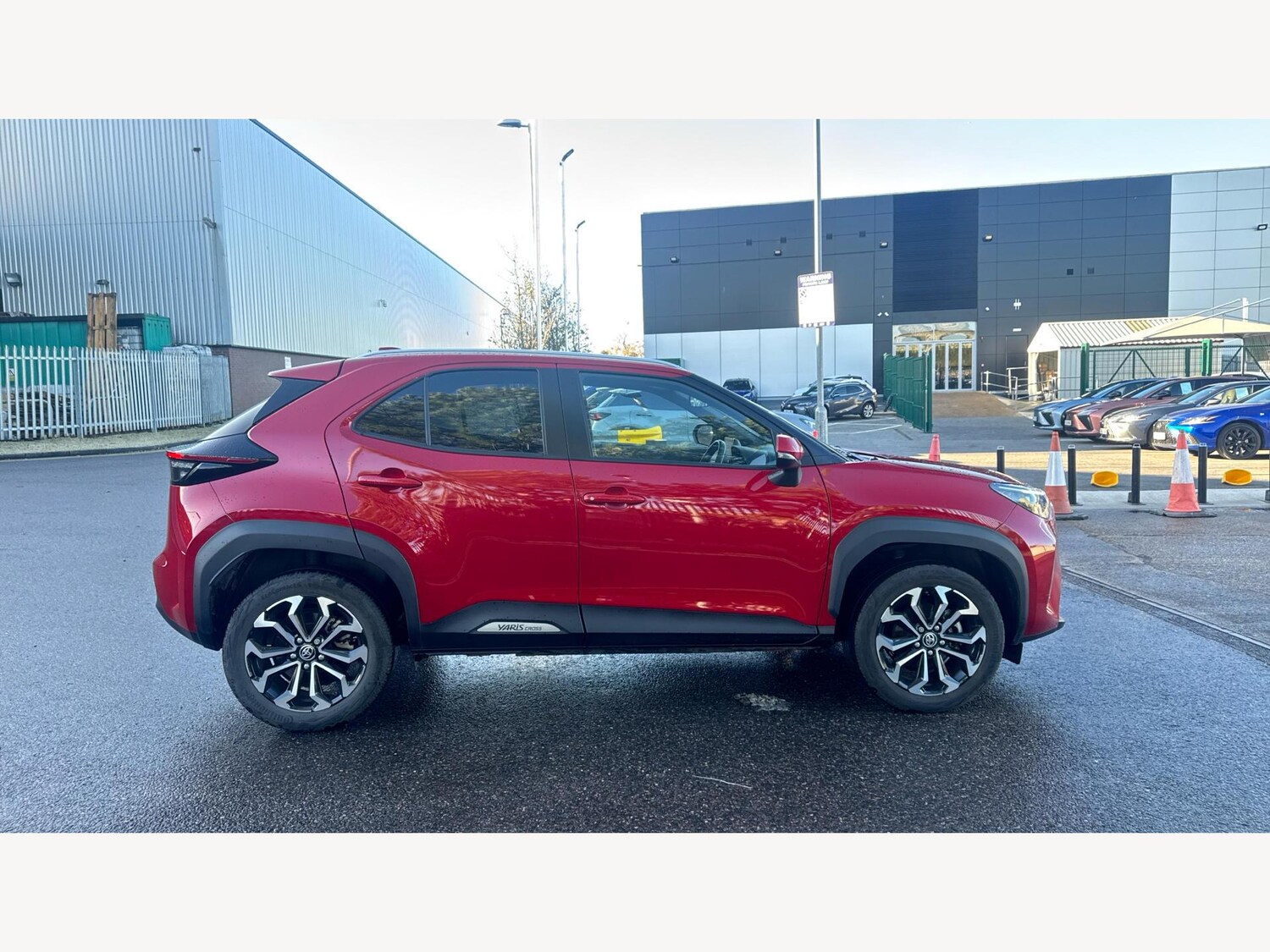 Used Toyota Yaris Cross for sale - 77230336: Photo 18