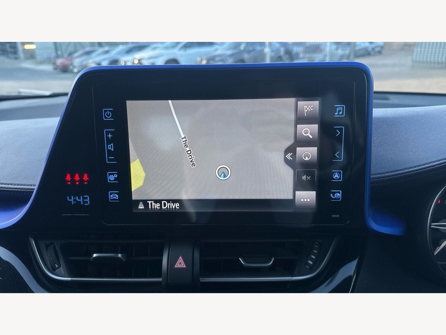 Used Toyota C-HR for sale - 77909779: Photo 9