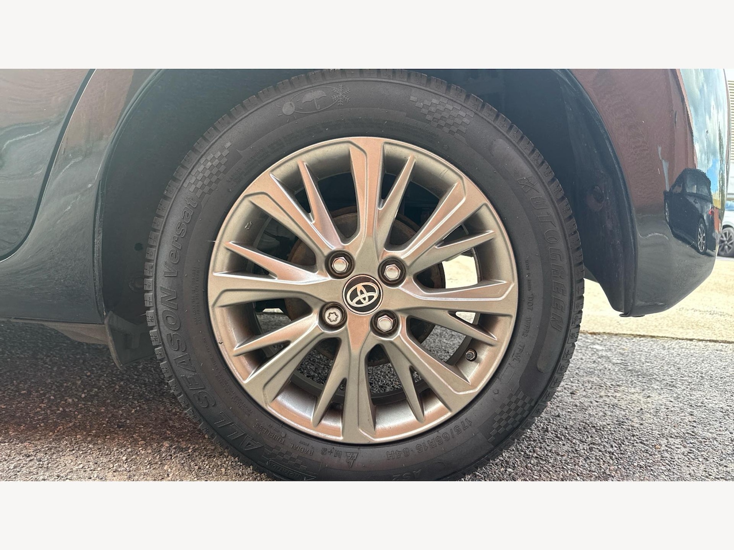 Used Toyota Yaris 2018 for sale - 76361116: Photo 20