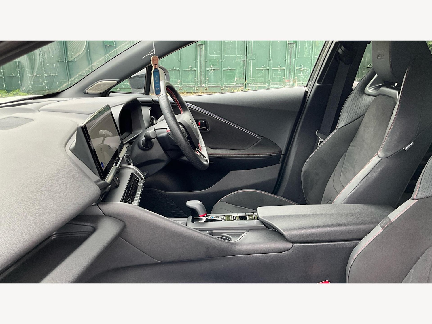 Used Toyota C-HR 2025 for sale - 76688669: Photo 12
