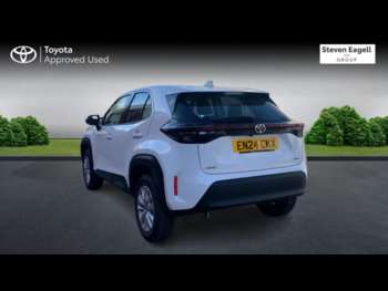 Used Toyota Yaris Cross 2024 for sale - 74701312: Photo