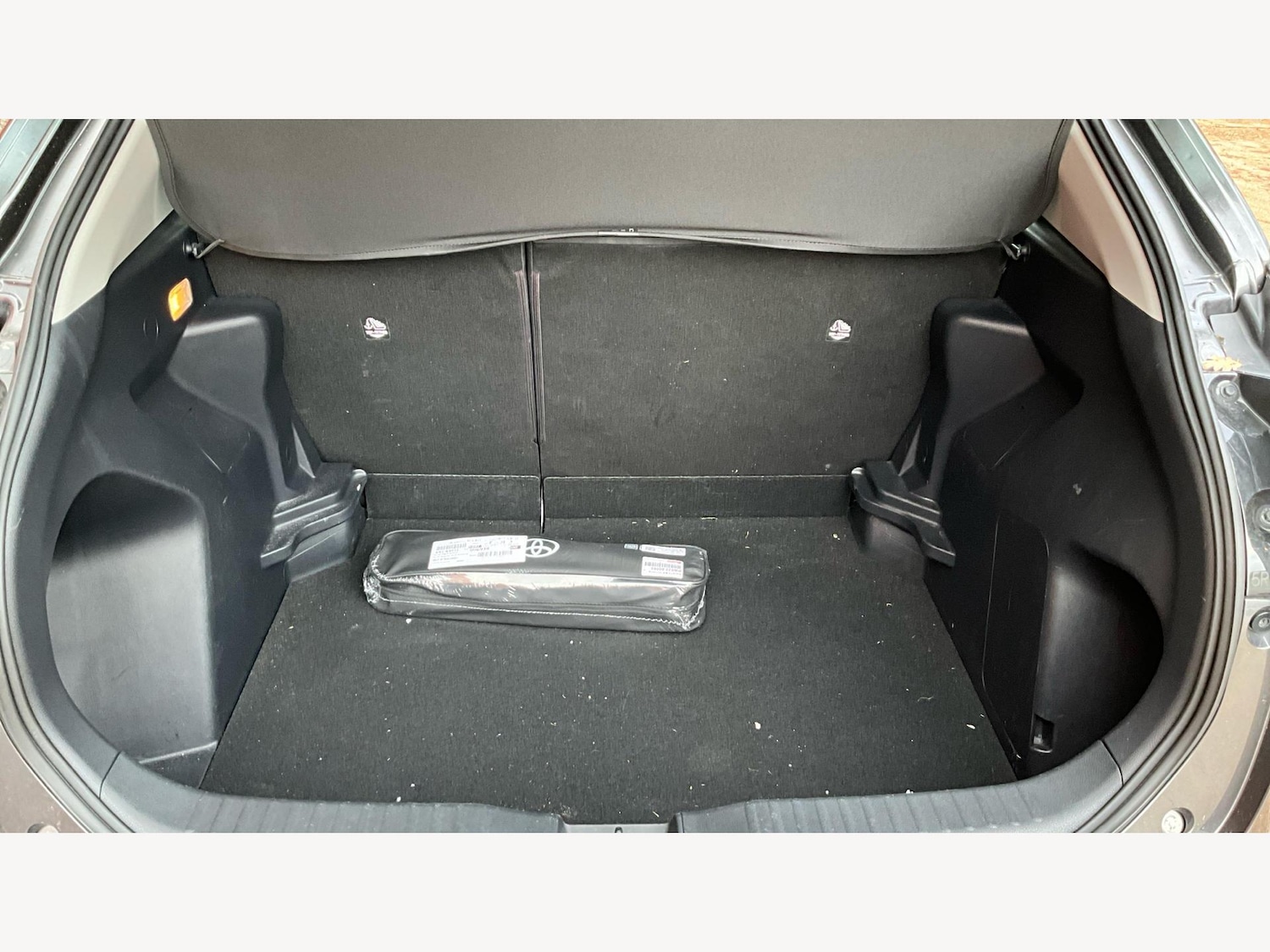 Used Toyota Yaris Cross 2022 for sale - 76371427: Photo 16