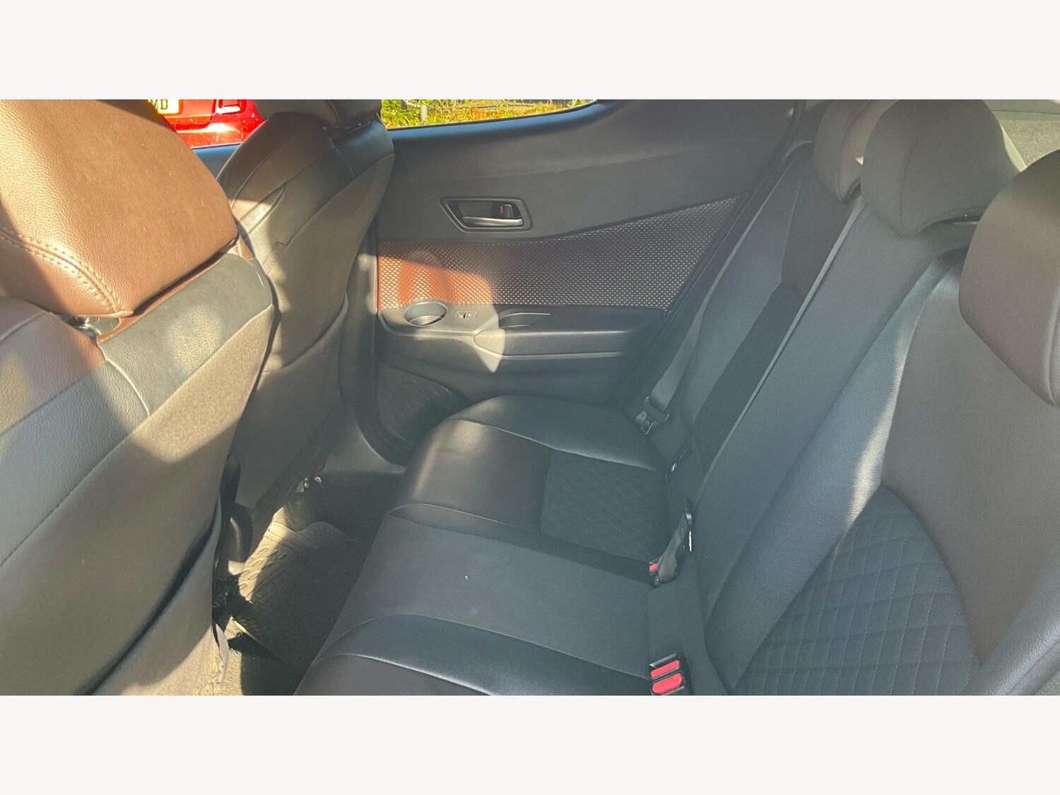 Used Toyota C-HR 2018 for sale - 77455031: Photo 15