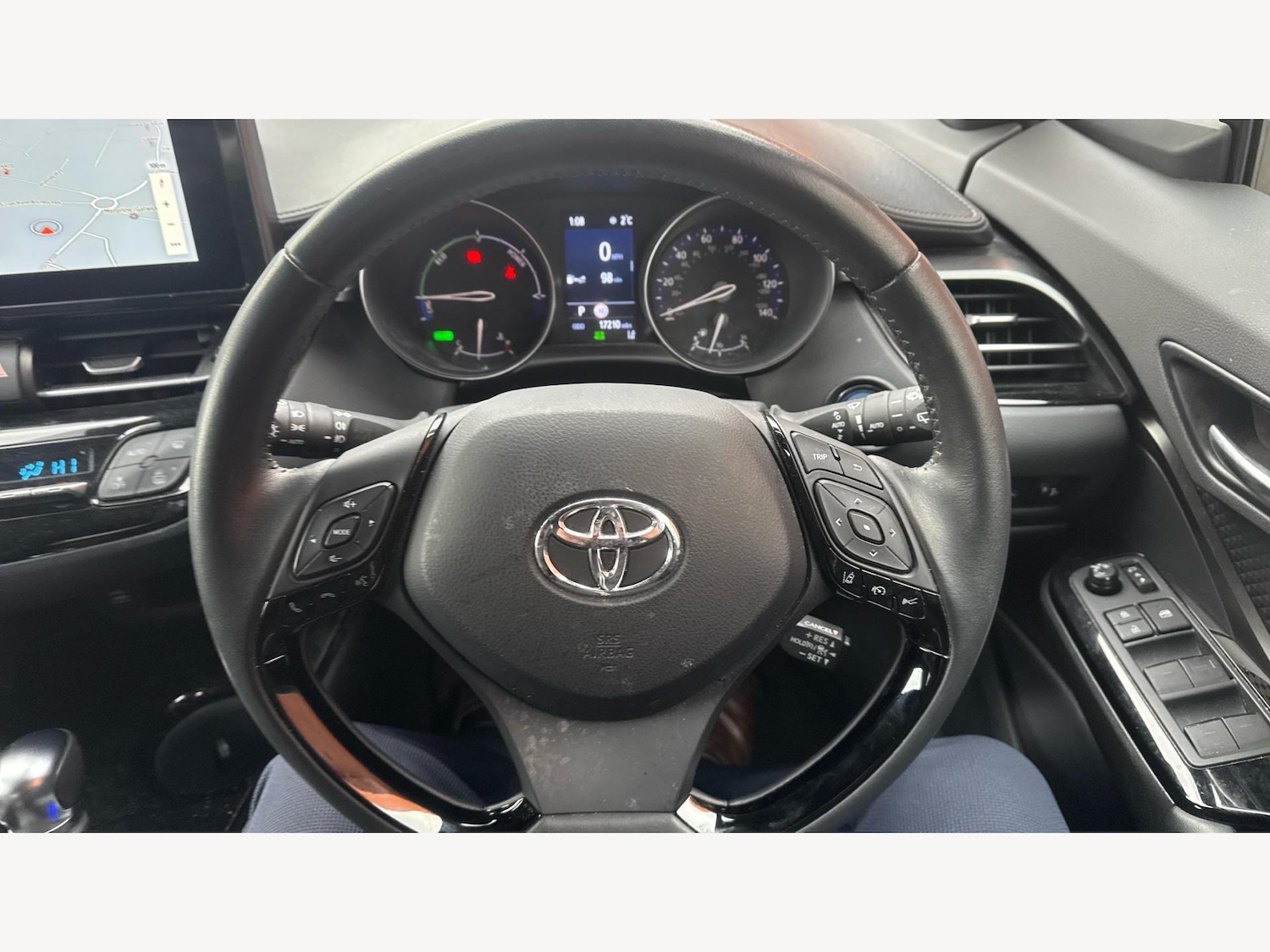 Used Toyota C-HR 2023 for sale - 77305999: Photo 10