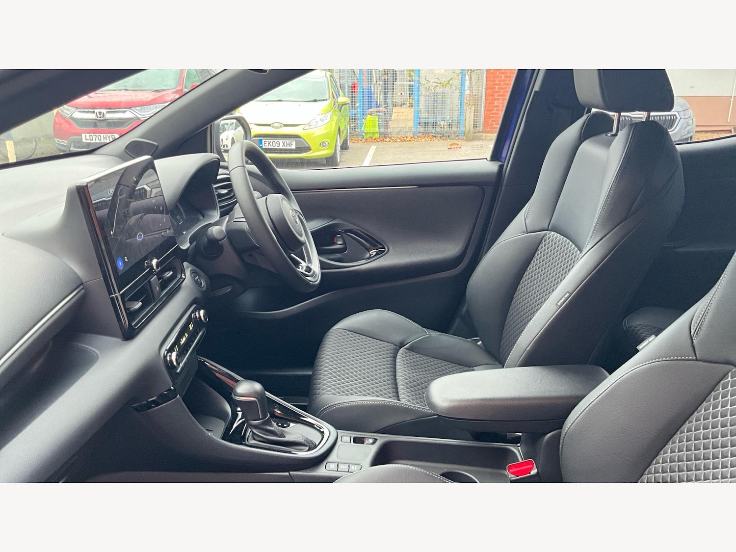 Used Toyota Yaris 2025 for sale - 76644617: Photo 12