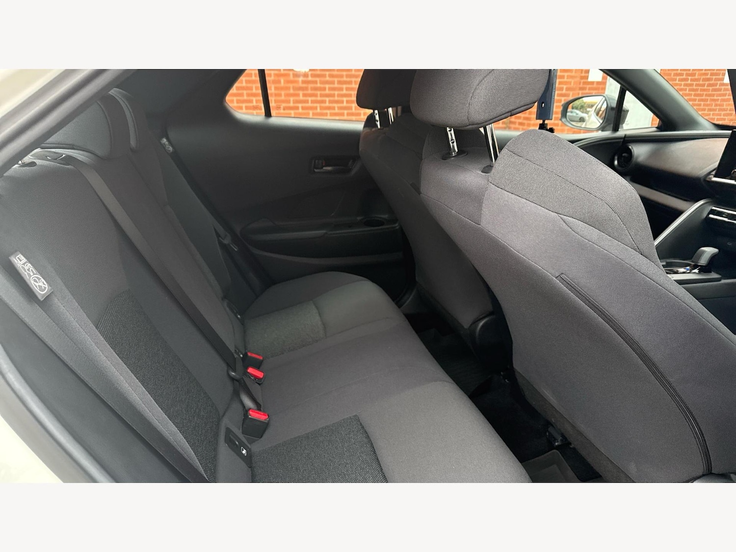 Used Toyota C-HR 2024 for sale - 76072504: Photo 14