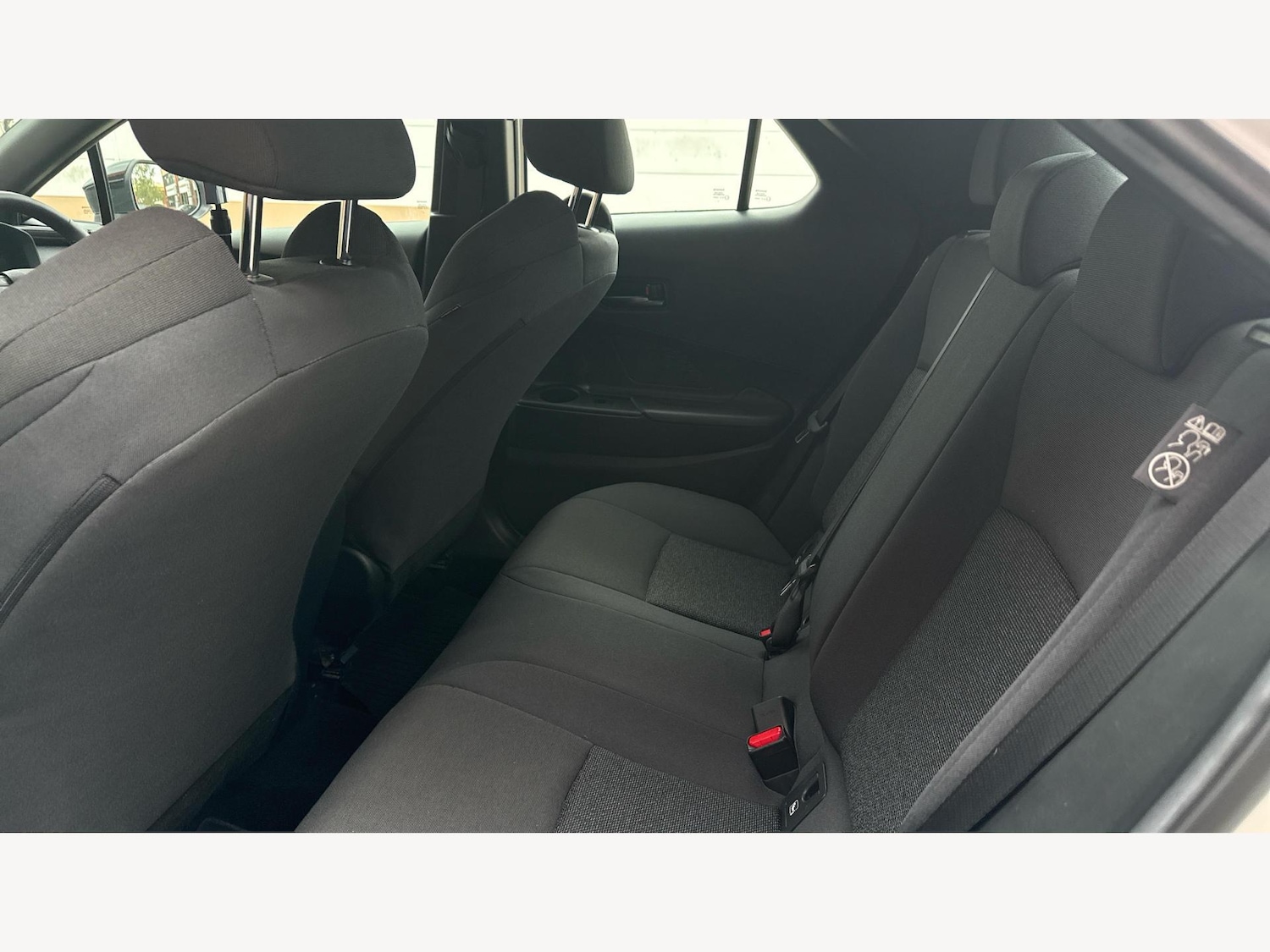 Used Toyota C-HR 2024 for sale - 76072504: Photo 15
