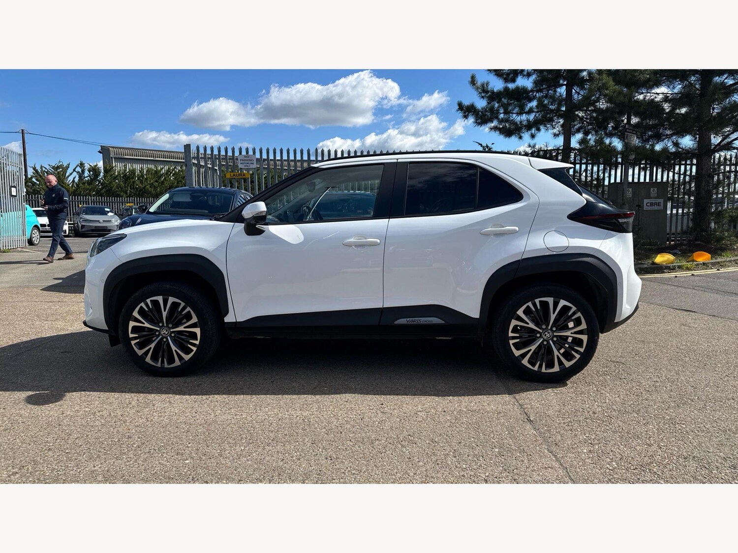 Used Toyota Yaris Cross 2023 for sale - 78047411: Photo 19