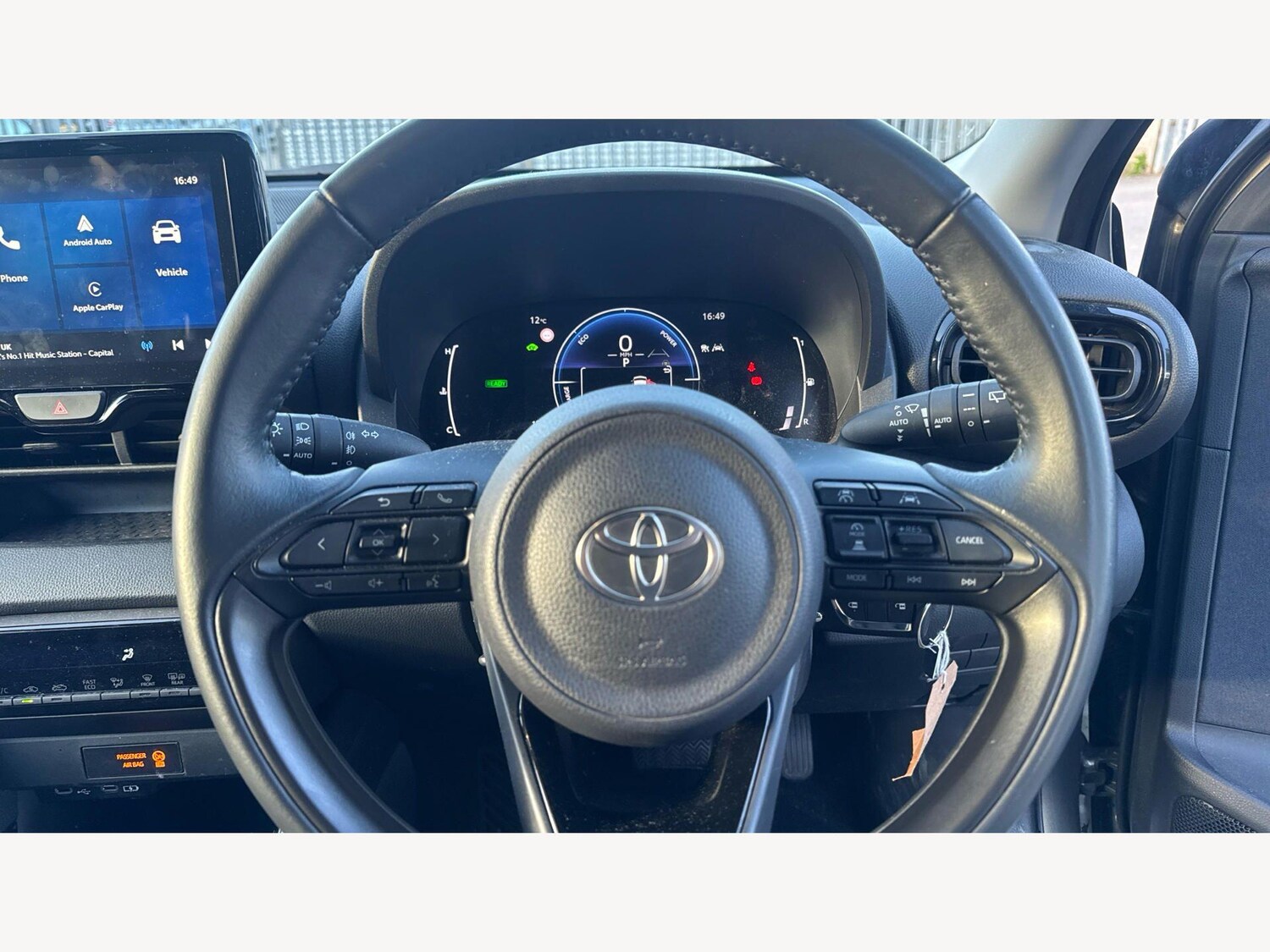 Used Toyota Yaris 2024 for sale - 77909182: Photo 10