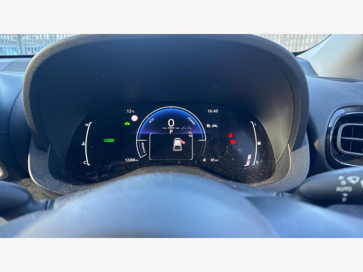 Used Toyota Yaris 2024 for sale - 77909182: Photo 11