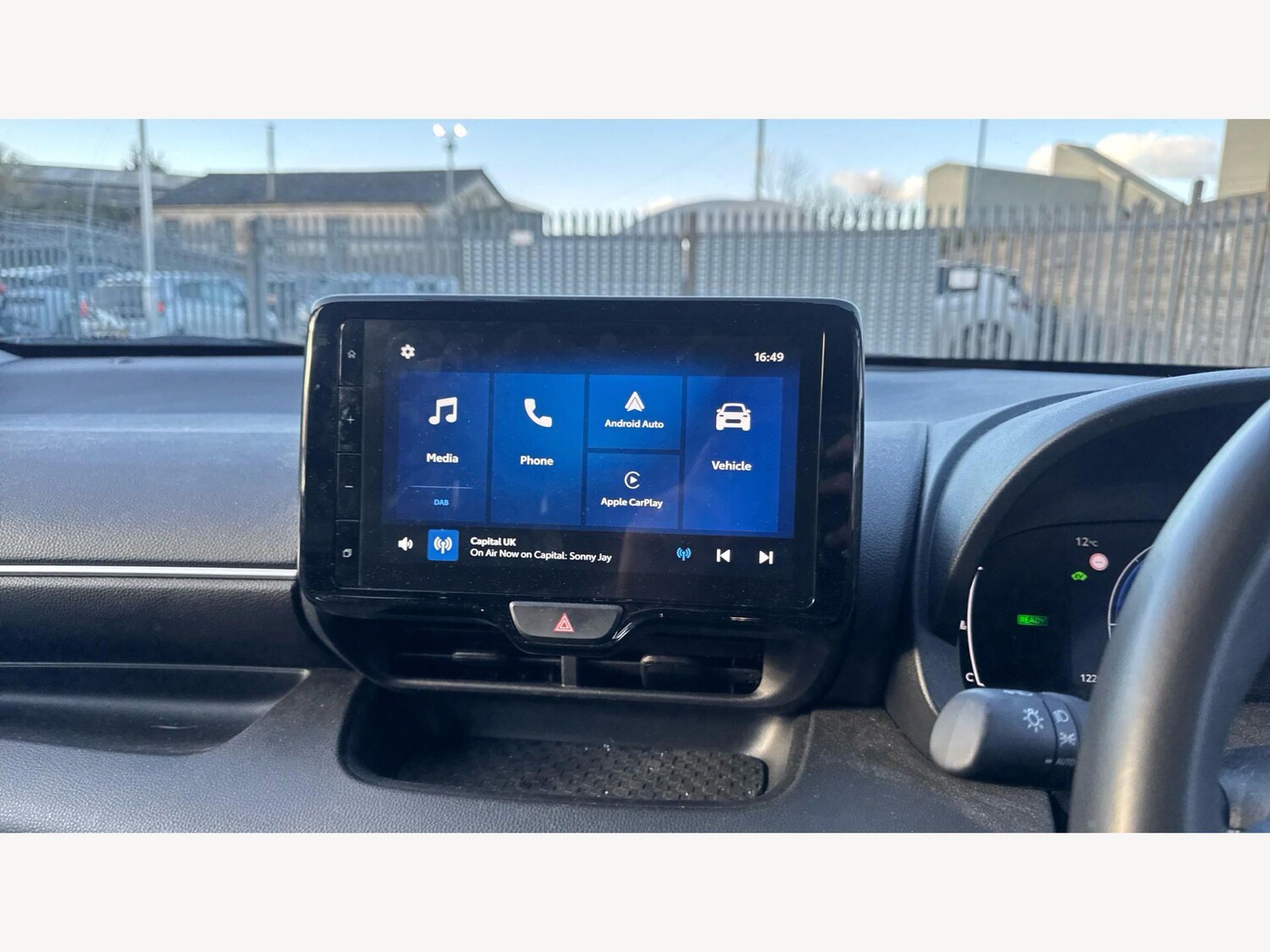 Used Toyota Yaris 2024 for sale - 77909182: Photo 9