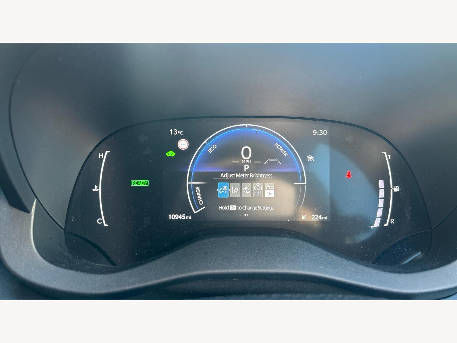 Used Toyota Yaris Cross 2024 for sale - 76645614: Photo 11