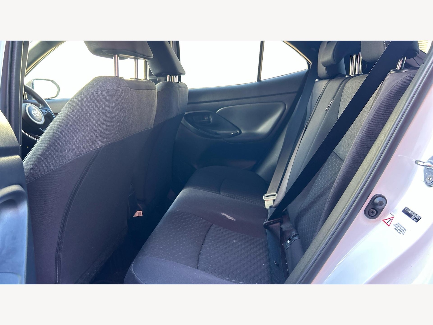 Used Toyota Yaris Cross 2024 for sale - 76645614: Photo 15