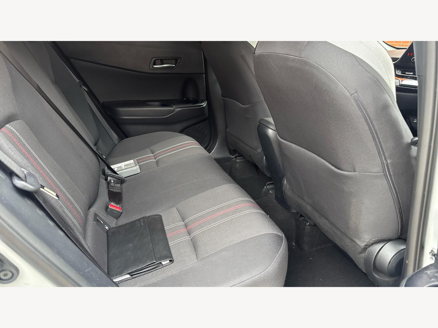 Used Toyota C-HR 2023 for sale - 77039970: Photo 14