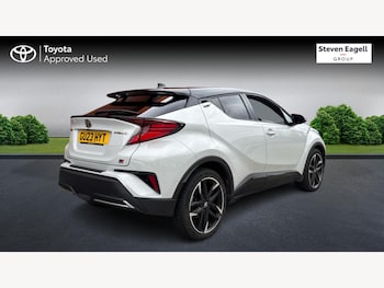 Used Toyota C-HR 2023 for sale - 77039970: Photo
