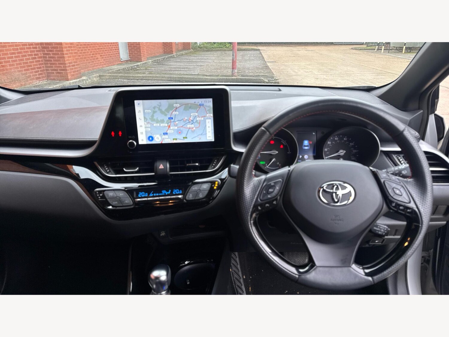 Used Toyota C-HR 2023 for sale - 77039970: Photo 7