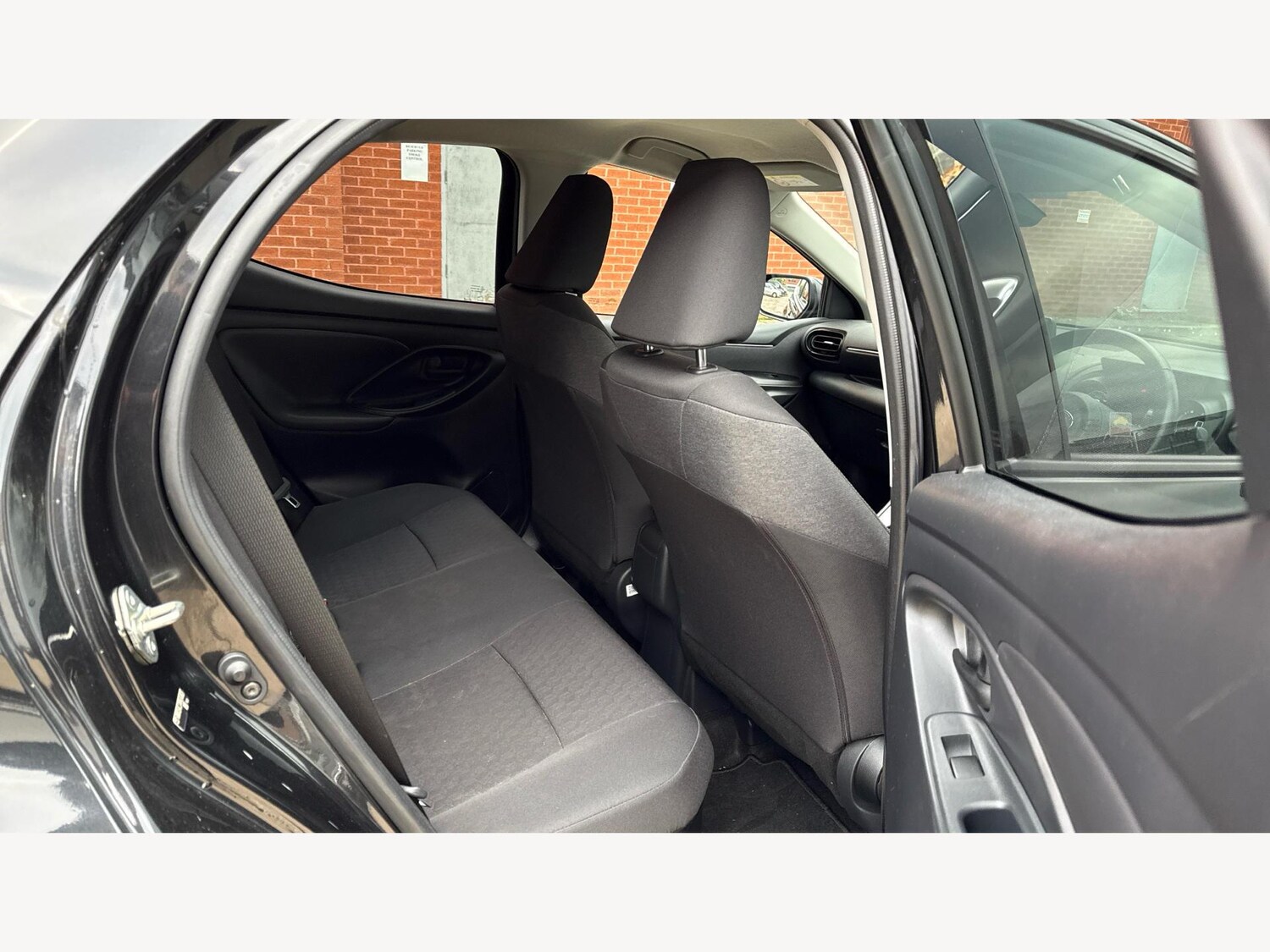 Used Toyota Yaris 2022 for sale - 77496566: Photo 14