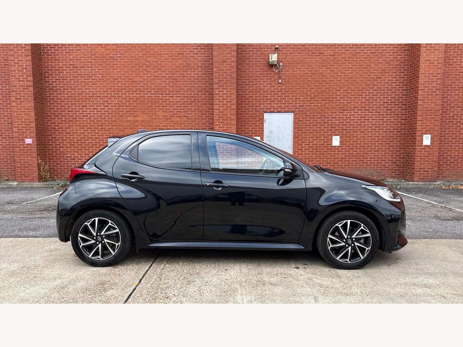 Used Toyota Yaris 2022 for sale - 77496566: Photo 18