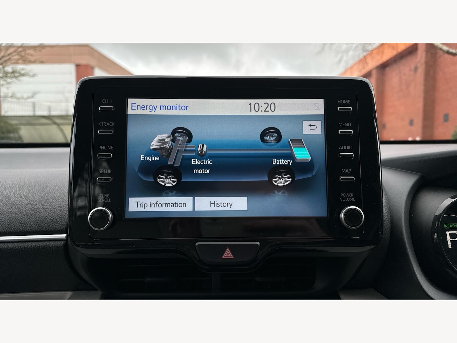 Used Toyota Yaris 2021 for sale - 76689962: Photo 9