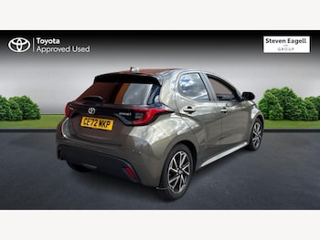 Used Toyota Yaris 2022 for sale - 76388196: Photo