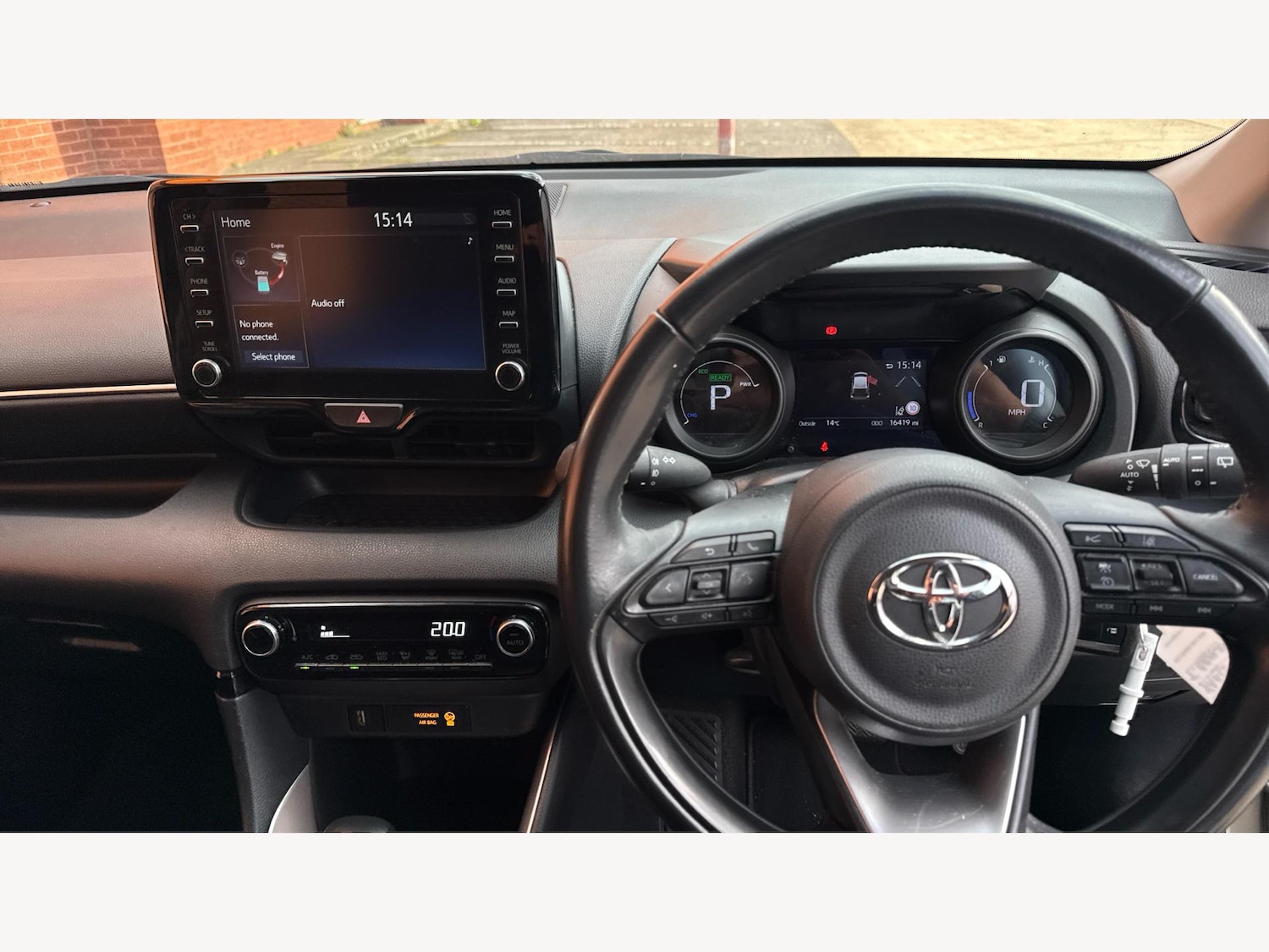 Used Toyota Yaris 2022 for sale - 76388196: Photo 8